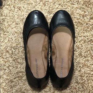 Lucky brand black flats